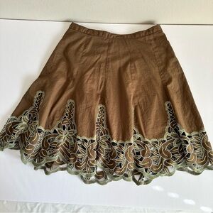 Grace Dane Lewis‎ Brown Knee Length Skirt Embroidered Hem Size 10 Side Zip